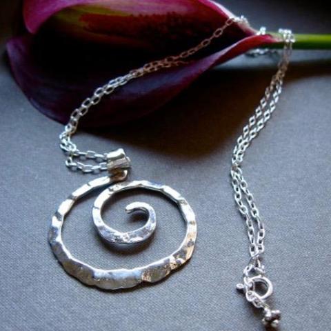 Ancient Spiral necklace in copper, bronze or sterling silver (MD)